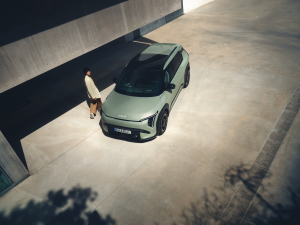 L’EV3 devient encore plus accessible et se dévoilera en exclusivité à partir de septembre