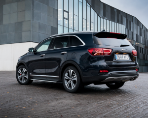 KIA_Sorento_suv_10
