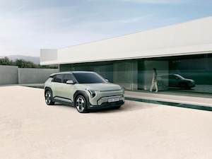 Kia EV3 wygrywa w konkursie Women’s Worldwide Car of the Year Awards 2025 w kategorii kompaktowych SUV-ów