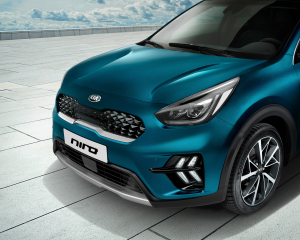 kia_niro_my20_headlamp__bonnet_design_lines_15338_90057_2