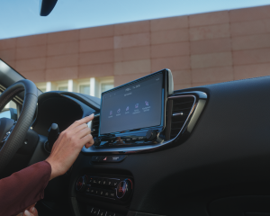 Lifestyle_Navigation_Focused