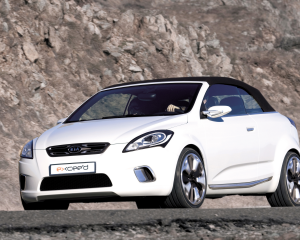 ex_ceed_cabrio_pic01a