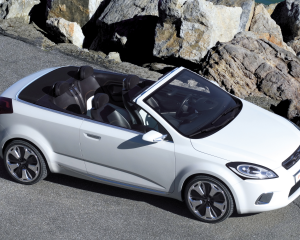 ex_ceed_cabrio_pic04a